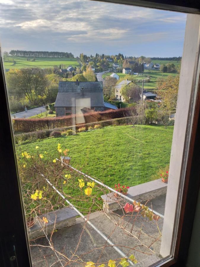 Gite L'Ecole De Ma Mere Villa Bertogne ภายนอก รูปภาพ