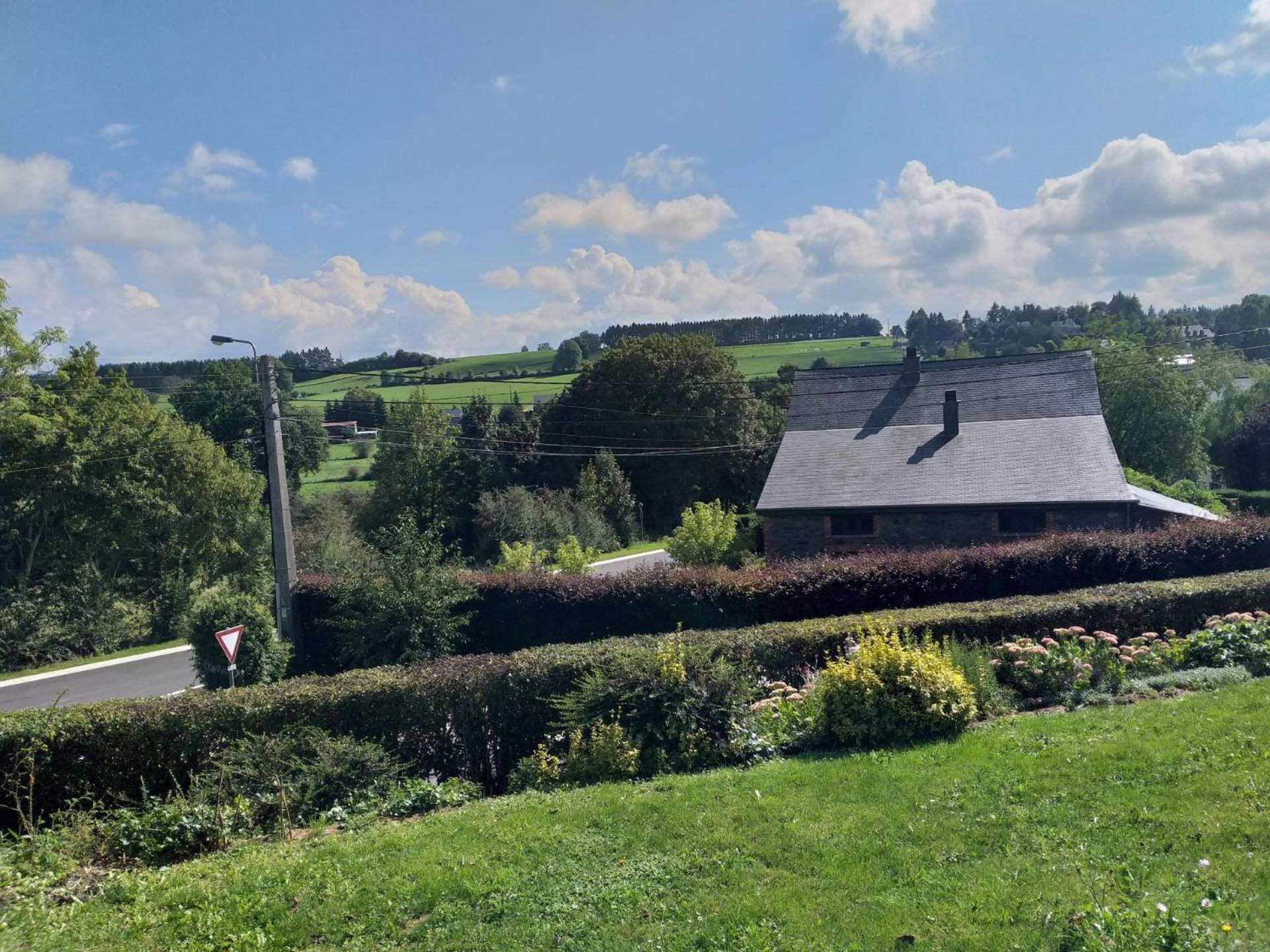 Gite L'Ecole De Ma Mere Villa Bertogne ภายนอก รูปภาพ